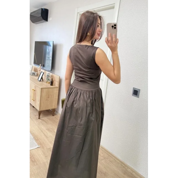 Önden Fermuar Detaylı Kolsuz Uzun Elbise - Kahve