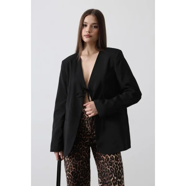 Önü Bağlamalı Blazer Ceket  iyah