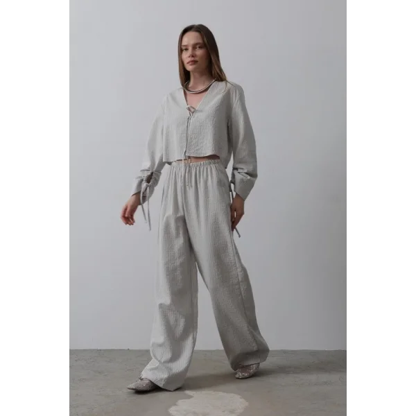 Önü Bağlamalı Crop Takım - Gri