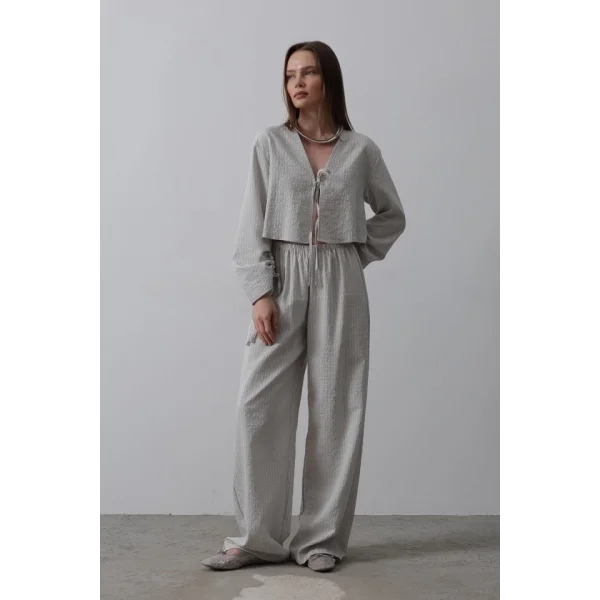 Önü Bağlamalı Crop Takım - Gri