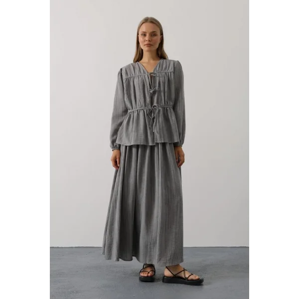 Önü Bağlamalı Etekli Takım - Gri