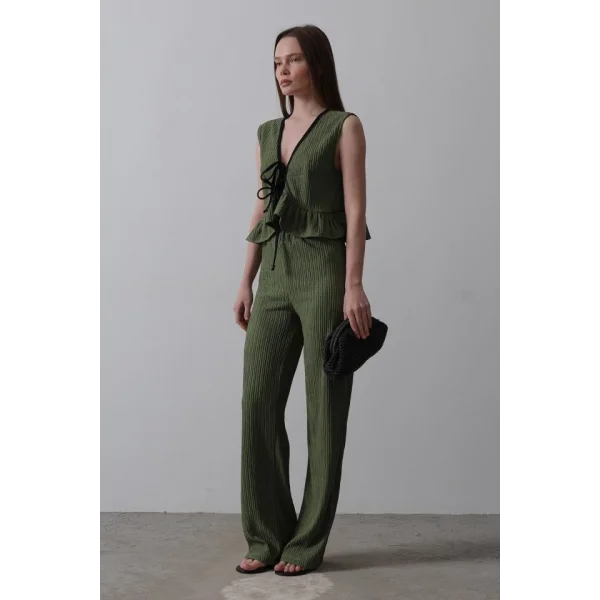 Önü Bağlamalı Volanlı Örme Takım - Haki