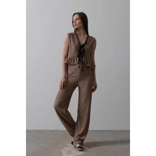 Önü Bağlamalı Volanlı Örme Takım - Vizon