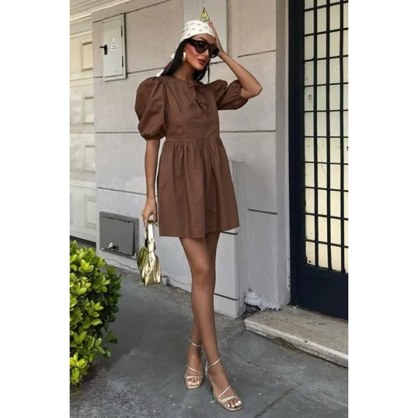 Önü Fiyonk Bağlamalı Ve Balon Kollu Elbise 2893