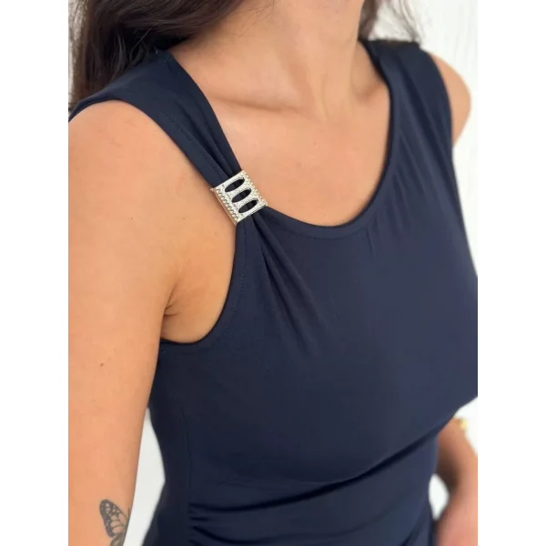 Osy Modal Yumuşak Dokulu Kumaş Bisiklet Yaka Kadın Sıfır Kol Bluz Omuz Toka Aksesuar Detaylı - Lacivert