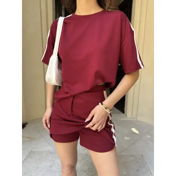 Osy Modal yumuşak dokulu Kumaş Kadın Parçalı Bisiklet Yaka T-shirt Mini Şortlu Etek İkili Takım -Bordo