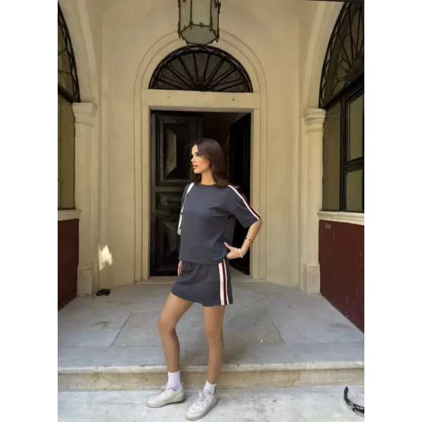 Osy Modal yumuşak dokulu Kumaş Kadın Parçalı Bisiklet Yaka T-shirt Mini Şortlu Etek İkili Takım - Füme