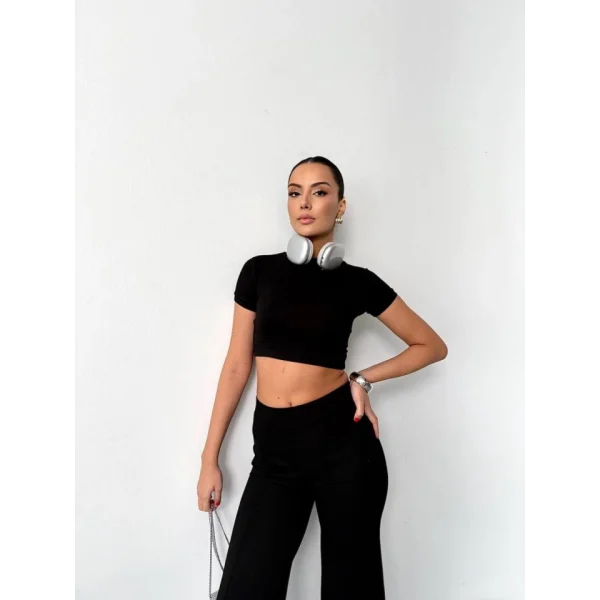 Osy Modal Yumuşak Dokulu Kumaş Kısa Kollu Crop Alt Ispanyol Paça Pantalon Ikili Takım - Siyah