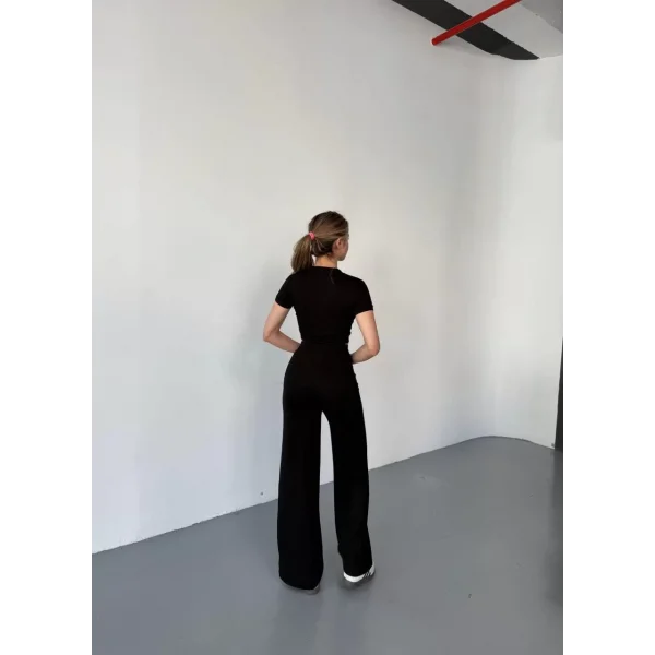 Osy Modal Yumuşak Dokulu Kumaş Kısa Kollu Crop Rahat Pantalon ikili Takım - Siyah