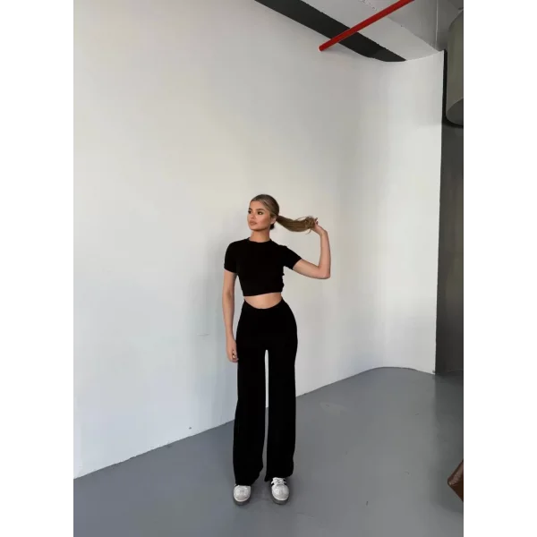 Osy Modal Yumuşak Dokulu Kumaş Kısa Kollu Crop Rahat Pantalon ikili Takım - Siyah