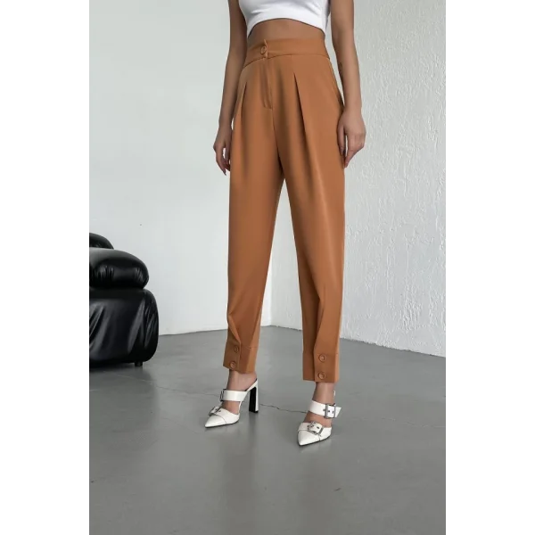 Paça Düğmeli̇ Pantolon