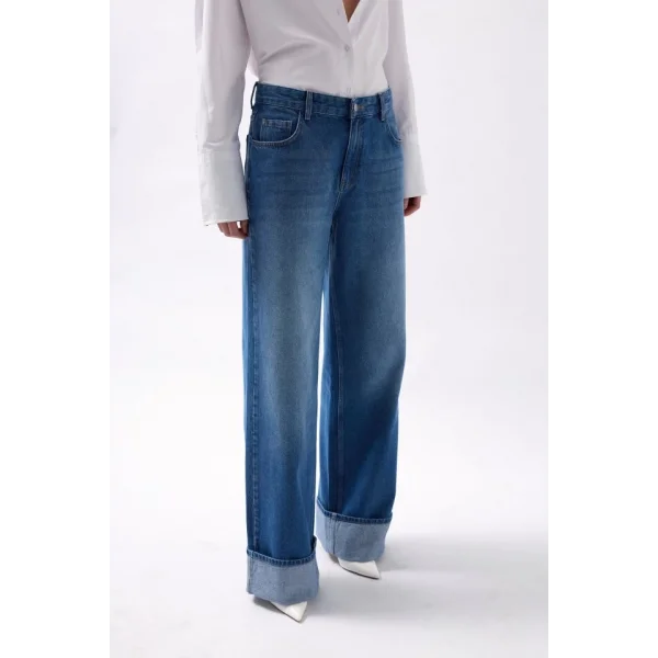 Paça Katlamalı Yüksek Bel Jean