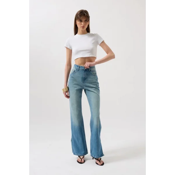 Paça Yırtmaçlı Yüksek Bel Jean