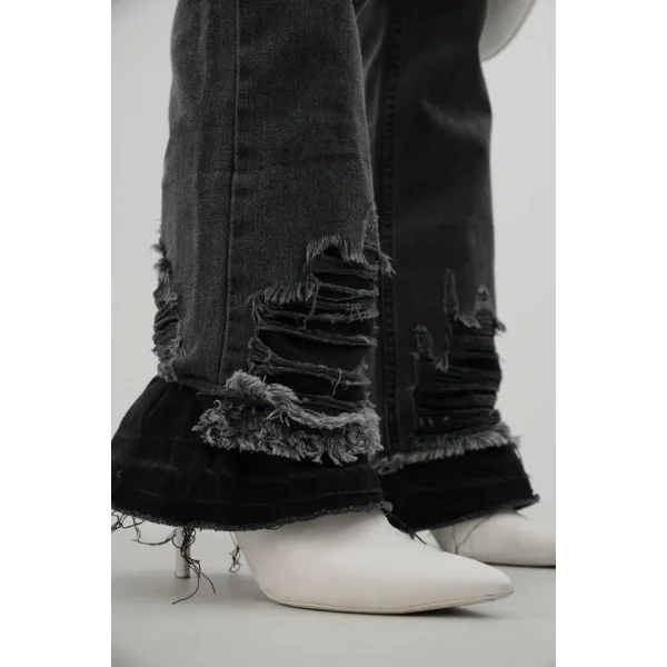 Paçası Yırtık Jean