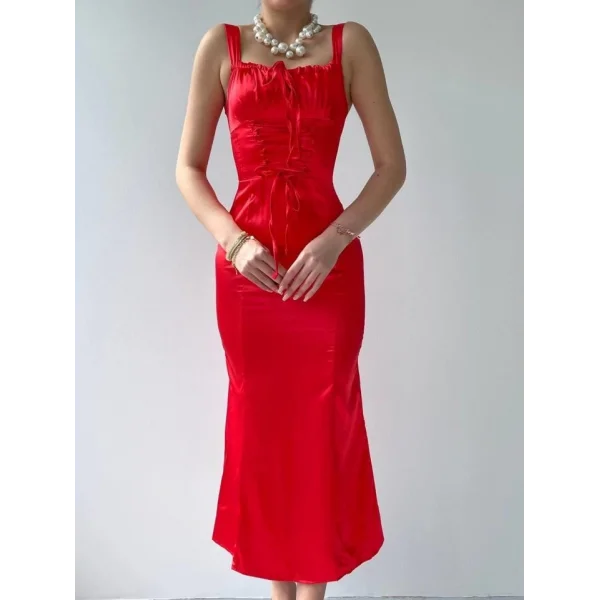 PAG İP ASKILI ELBİSE