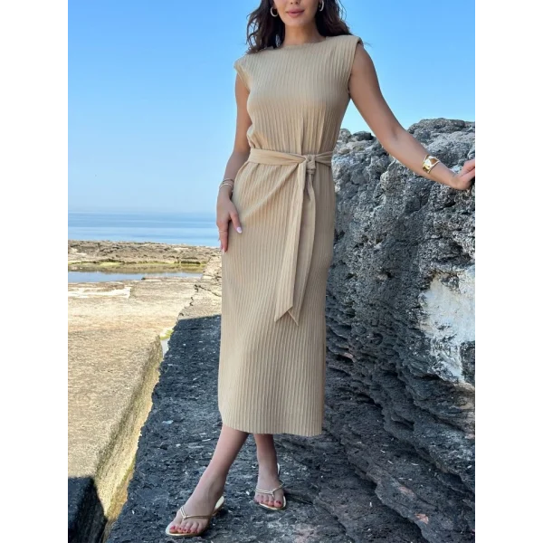 Pamela Kuşakli Vatkali Elbi̇se