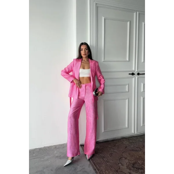 Pembe Beli Kuşaklı Ceket Ve Pantolon Parlak Takım