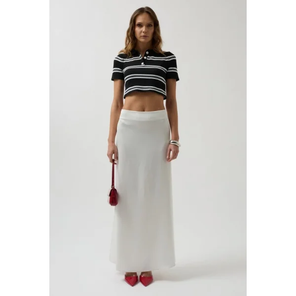 Polo Yaka Crop Thirt