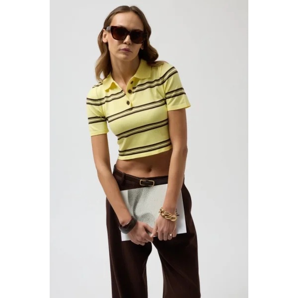 Polo Yaka Crop Thirt