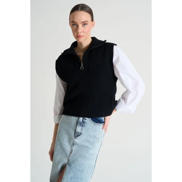 Polo Yaka Fermuarlı Süveter - Siyah