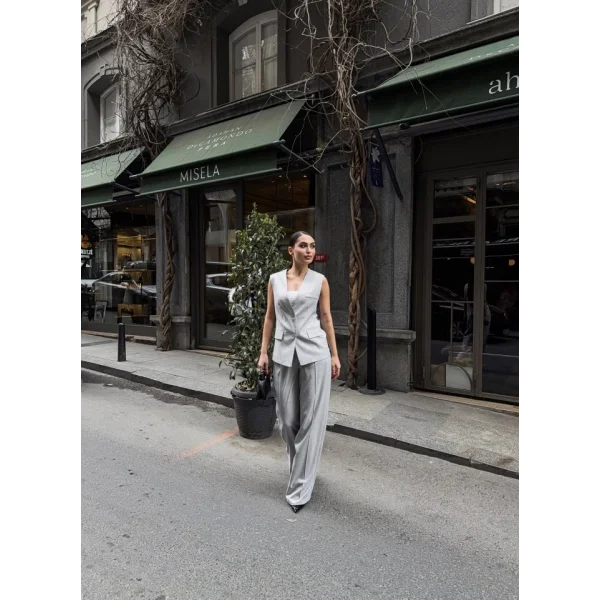 Poly Viscose Arkasi Düğme Ve Kemer Detayli Yelek Pantolon Takim