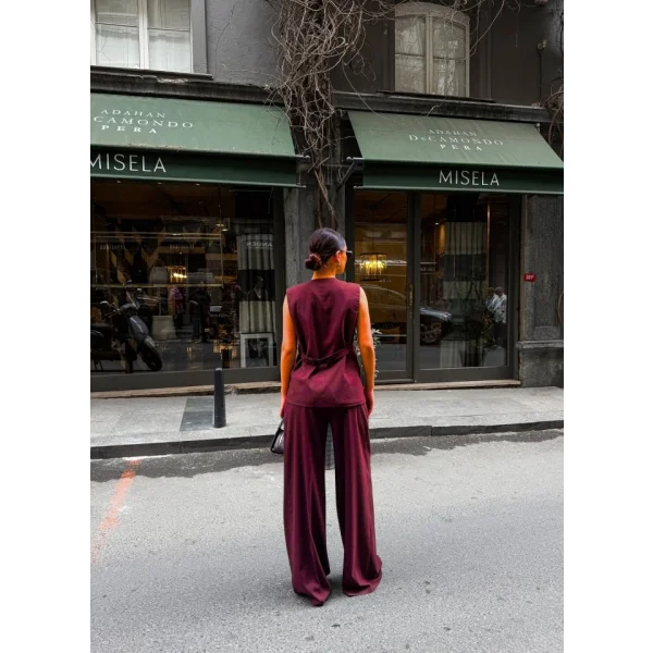 Poly Viscose Arkasi Düğme Ve Kemer Detayli Yelek Pantolon Takim