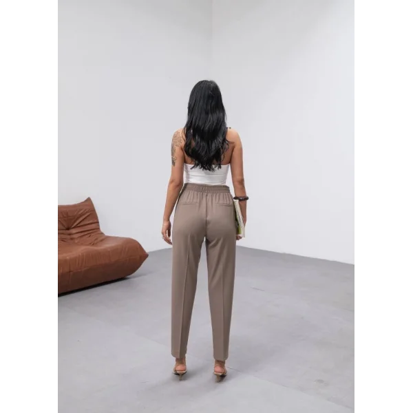 Poly Viscose Dekorati̇f Düğmeli̇ Arka Bel Lasti̇kli̇ Pantolon