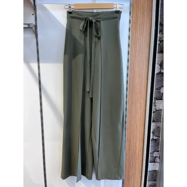 Poly Viscose Parça Detay Arka Lasti̇kli̇ Önü Bağlamali Pantolon