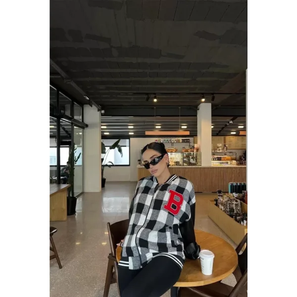 Pötikare Desen Harf Nakışlı Kolej Ceket - Siyah