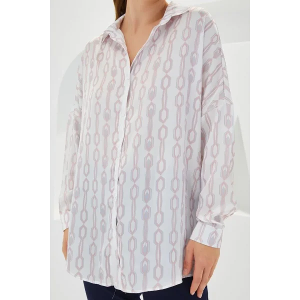 Pudra Beyaz Desenli Oversize Saten Gömlek 3985
