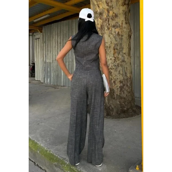 Pul Payetli Ve Simli Yelekli Takım 10088