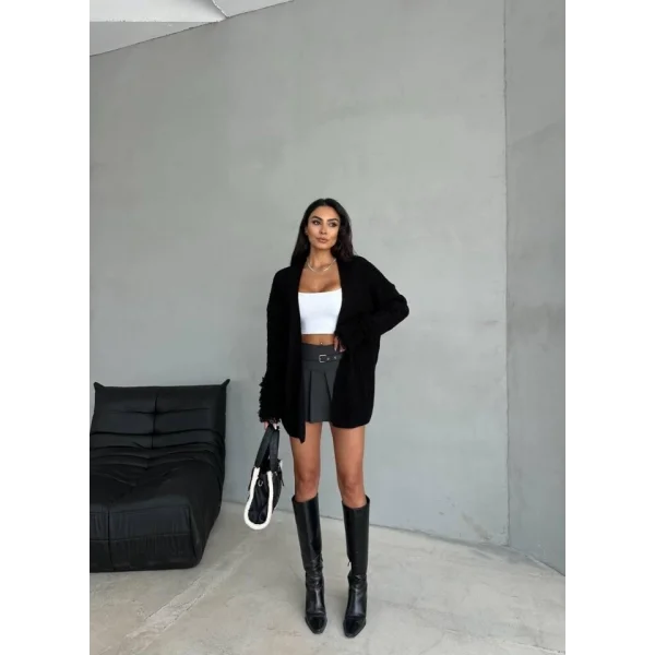 Püskül Detaylı Triko Hırka