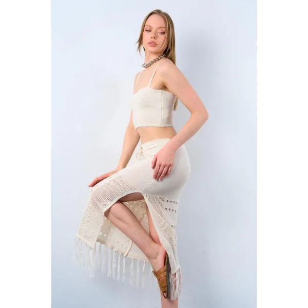 Püsküllü Etekli Takım  Krem