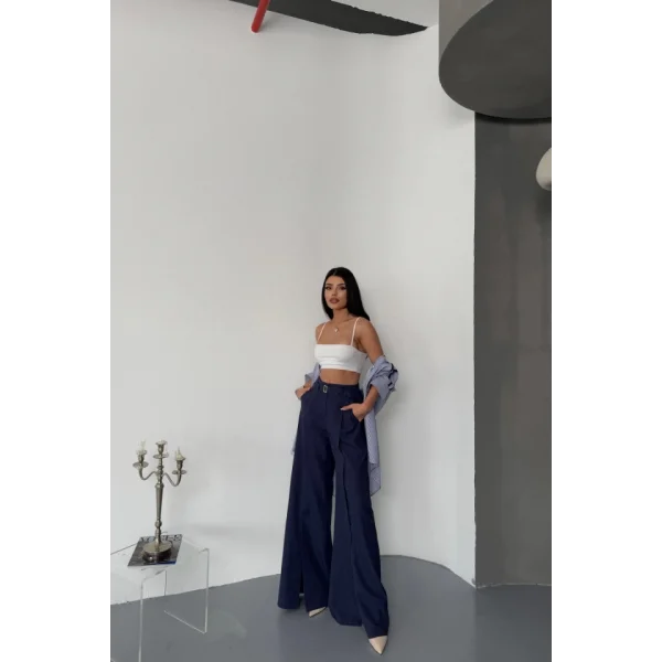 SALAŞ ÖNDEN YIRTMAÇ DETAYLI BEL KEMERLİ PANTOLON - Lacivert