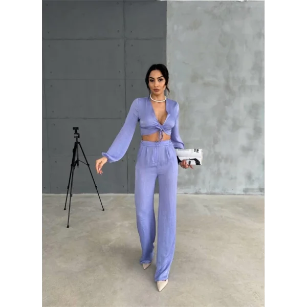 SATEN BÜZGÜ DETAYLI CROP BLUZ-PANTOLON TAKIM - Lila