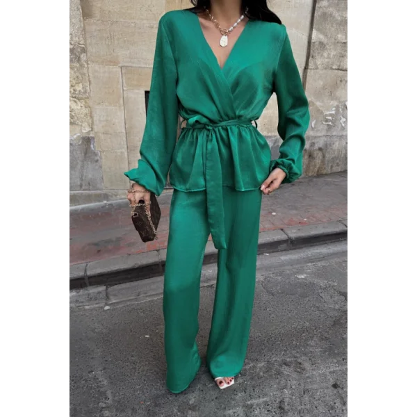 SATEN KRUVAZE BAĞLAMALI BLUZ- PANTOLON TAKIM - Yeşil