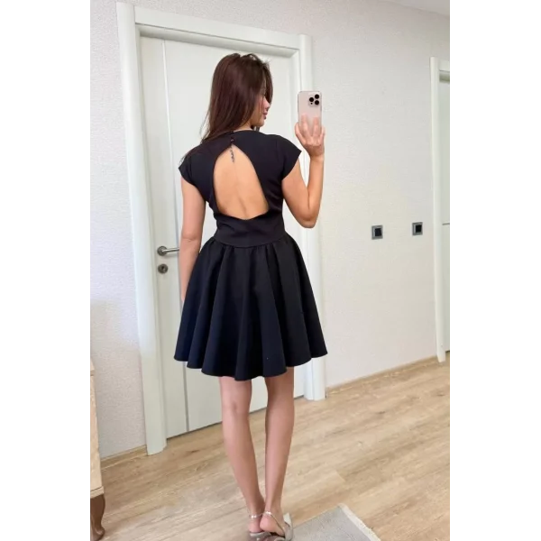 Sırt dekolteli Çan Detaylı Mini Elbise - Siyah