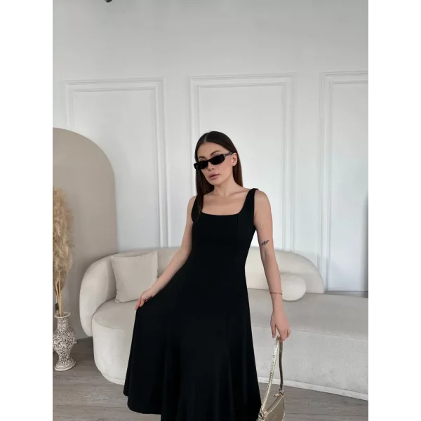 Sırt Dekolteli Kolsuz Uzun Elbise - Siyah