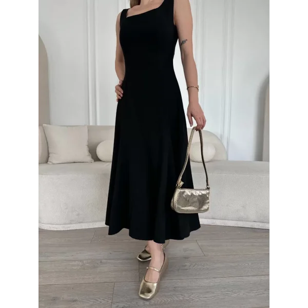 Sırt Dekolteli Kolsuz Uzun Elbise - Siyah