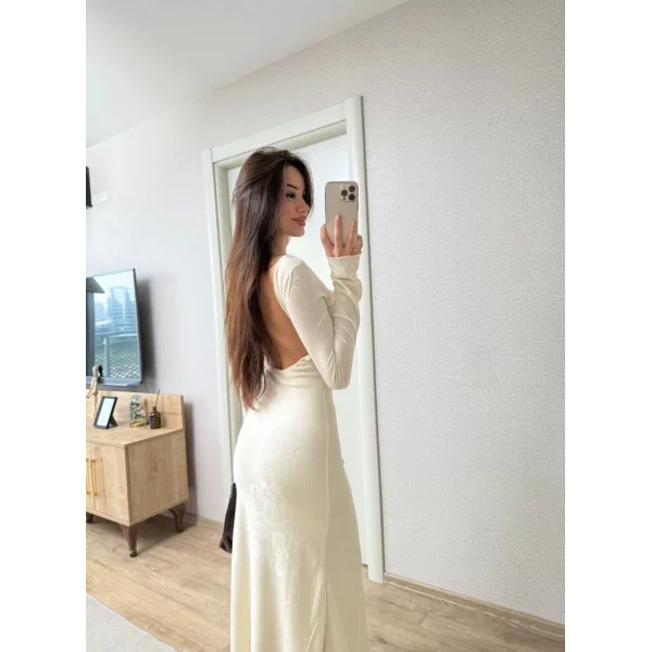 Sırt dekolteli Uzun Kollu Elbise - Kırık Beyaz