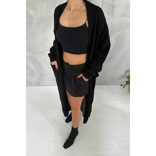 Siyah Arkası Desenli Hırka