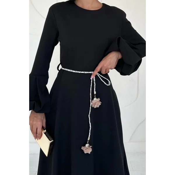 Siyah Balon Kollu Kuşaklı Elbise