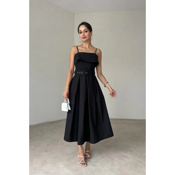 Siyah Beli Kemerli Pileli Elbise
