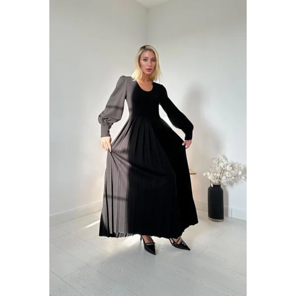 Siyah Bisiklet Yaka Elbise