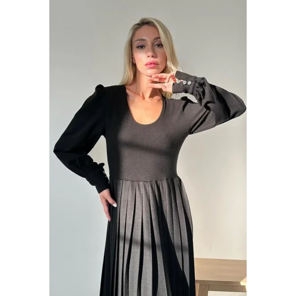 Siyah Bisiklet Yaka Elbise