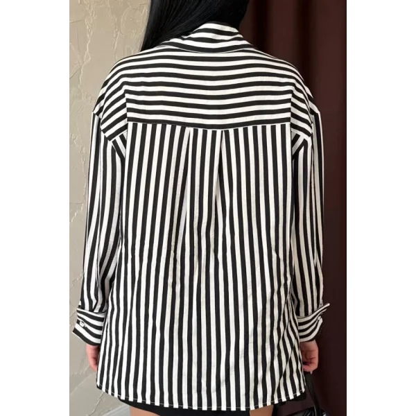 Siyah Çizgili Gömlek