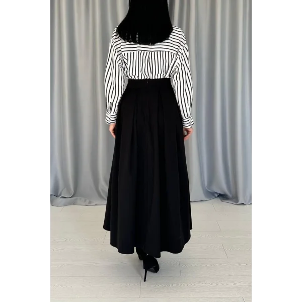 Siyah Çizgili Gömlek