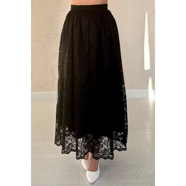 Siyah Dantelli Uzun Etek