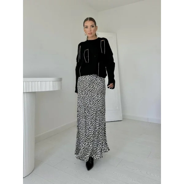 Siyah Faça Ve Zincirli Triko Kazak