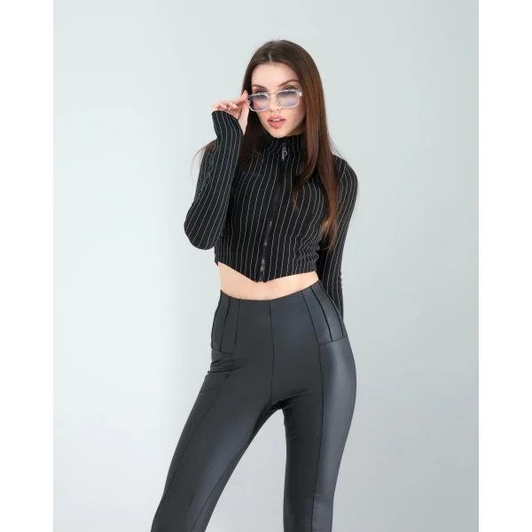 Siyah Fitilli Parmak Geçmeli Crop